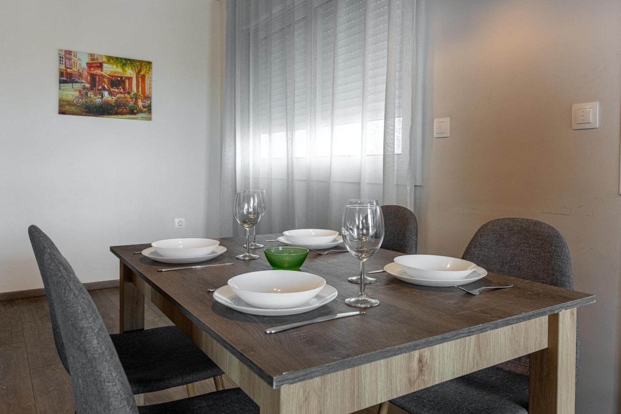 Athenian Infinity Apartments 外观 照片