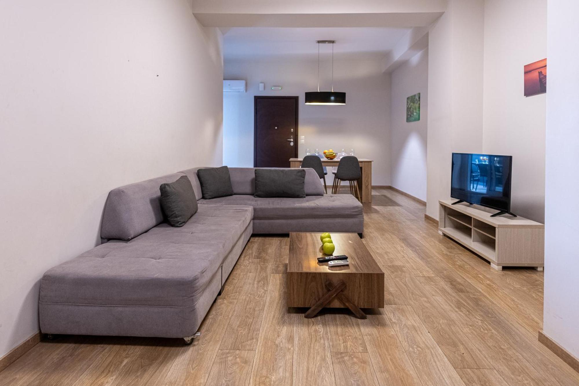 Athenian Infinity Apartments 外观 照片