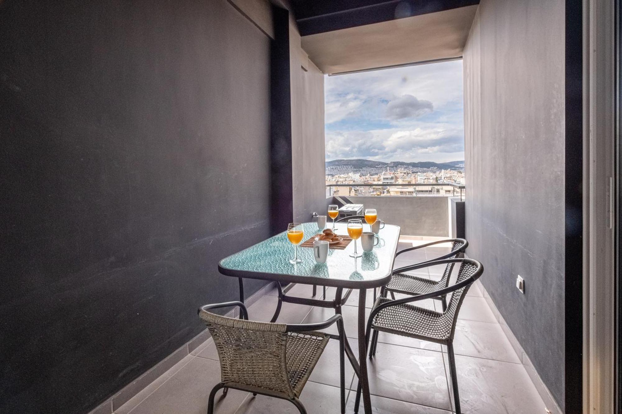 Athenian Infinity Apartments 外观 照片