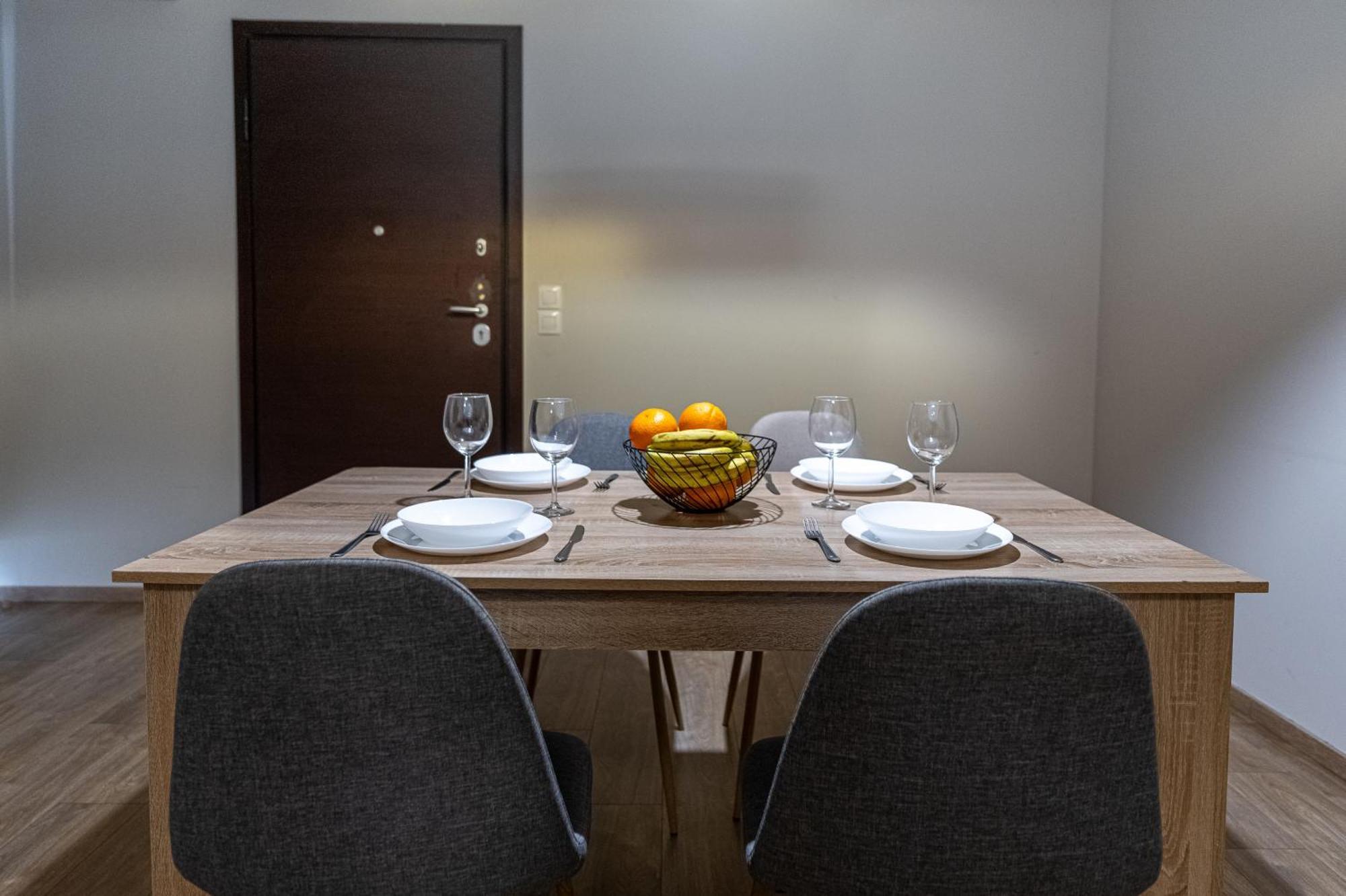 Athenian Infinity Apartments 外观 照片