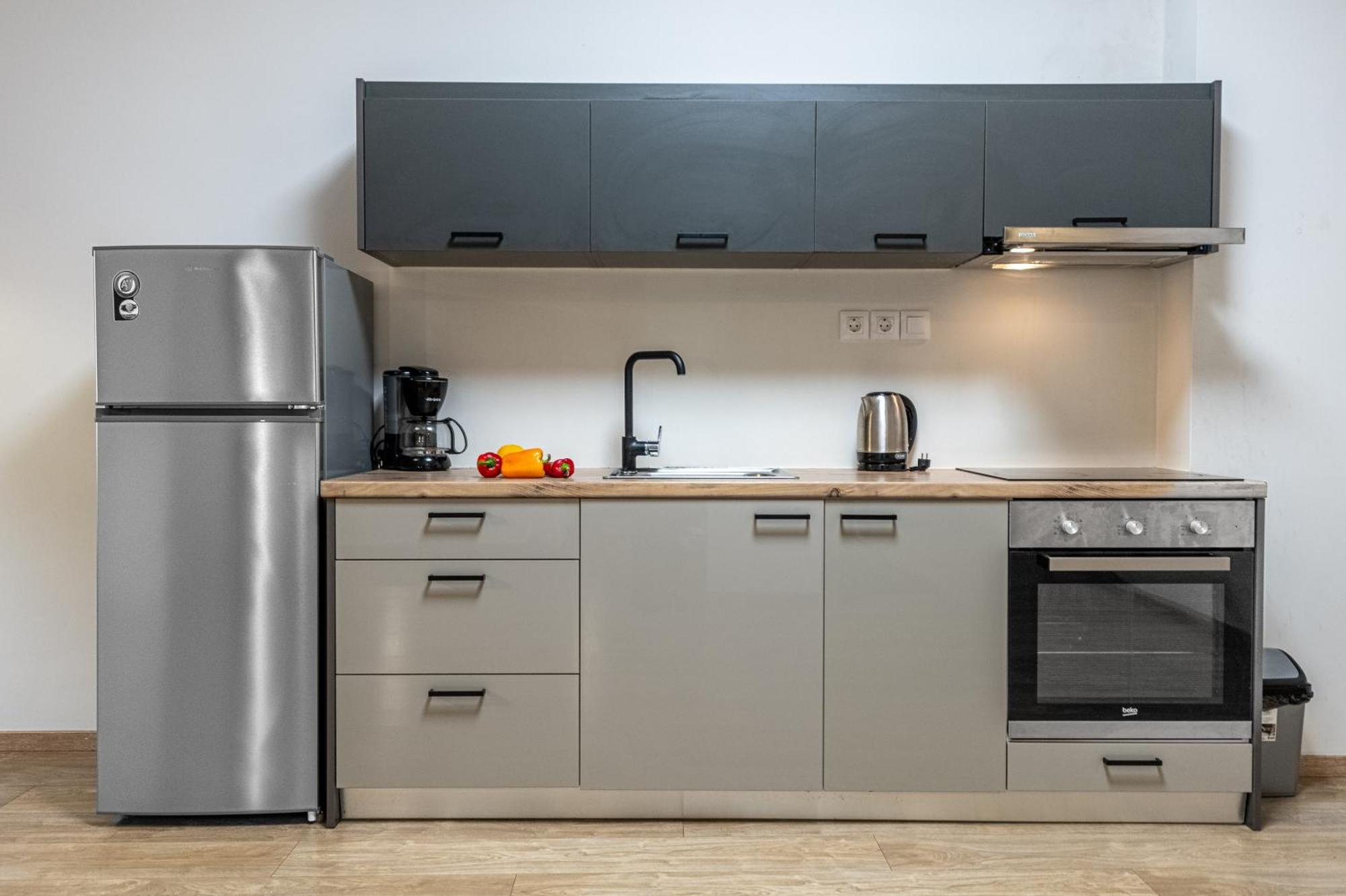 Athenian Infinity Apartments 外观 照片