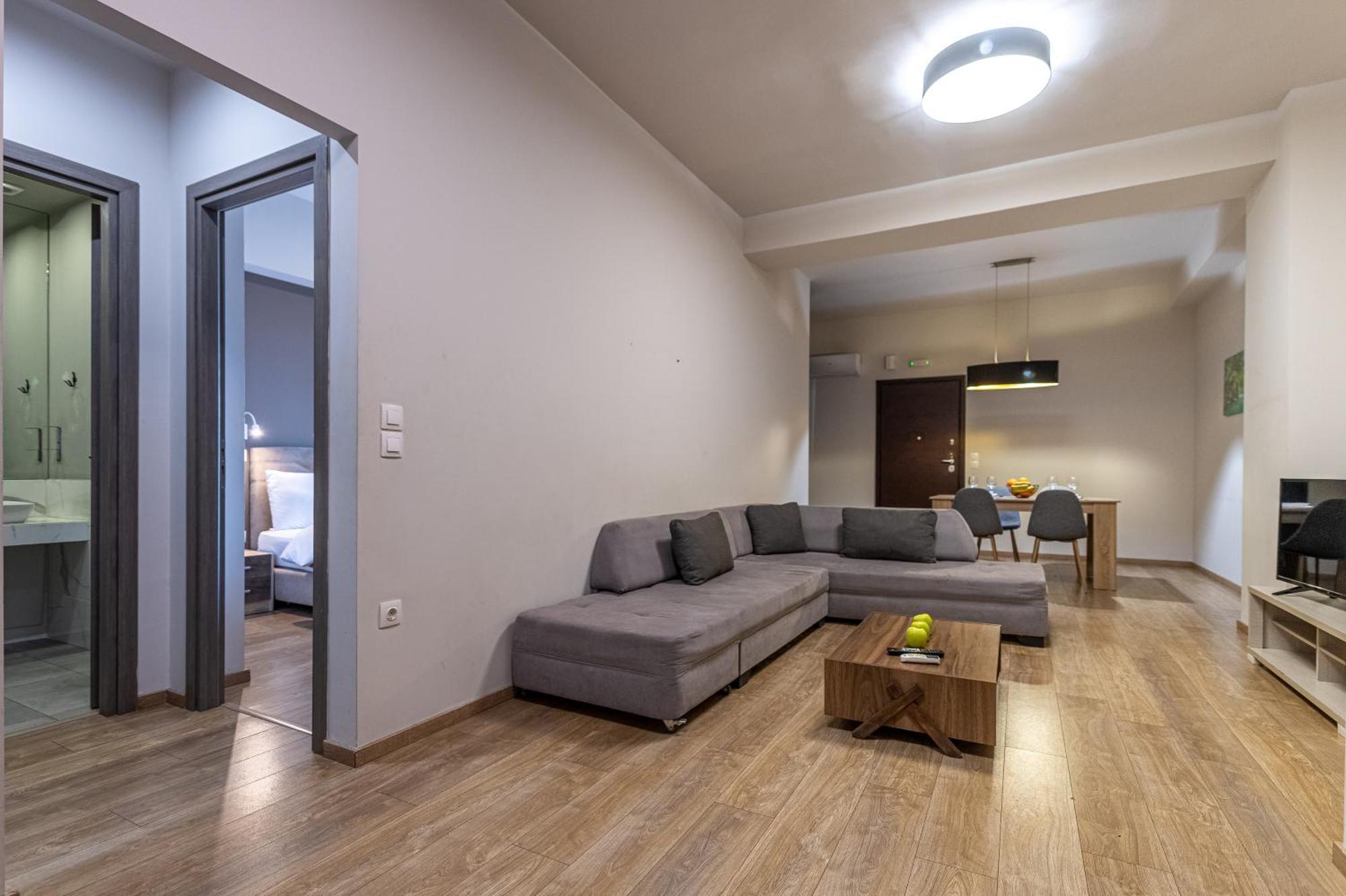 Athenian Infinity Apartments 外观 照片