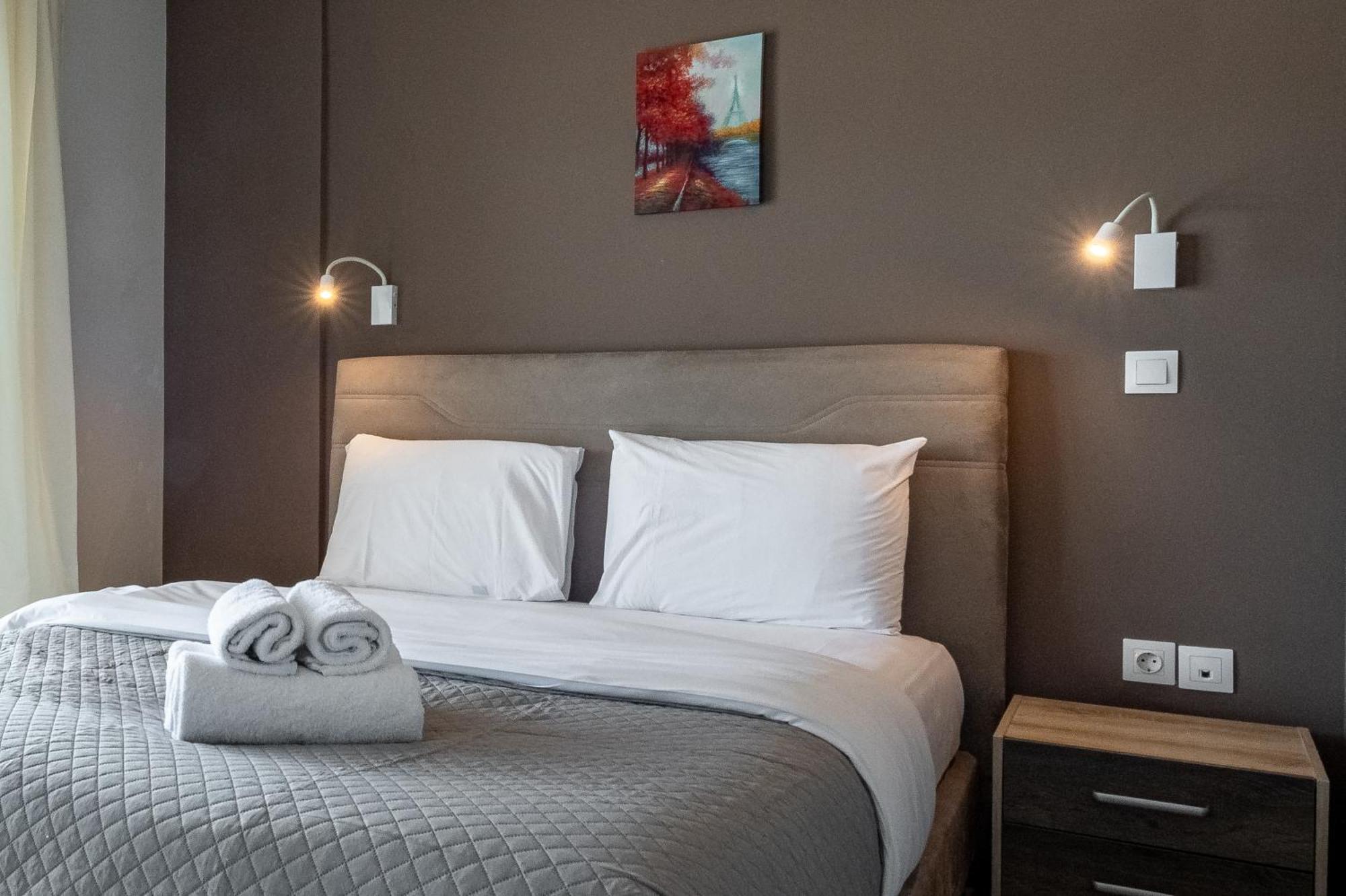Athenian Infinity Apartments 外观 照片
